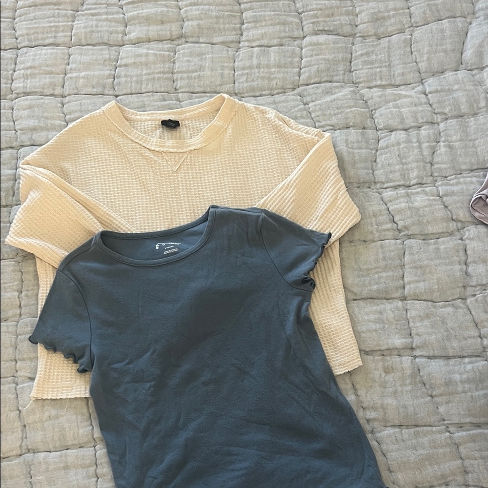 art class cream waffle knit top & blue-gray tee set